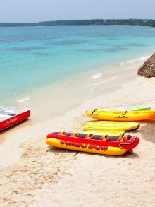 Playa Blanca en lancha rápida y bus